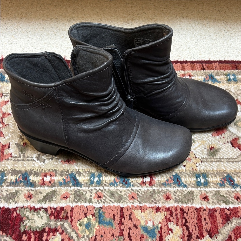 Earth Origins Dark Gray Ankle Boots